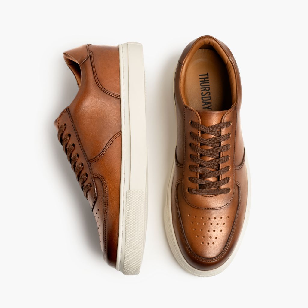 Court Caramel x Off-Blanc Baskets en cuir pour Homme - Contrefort de talon renforcé & surpiqûres doubles de précision