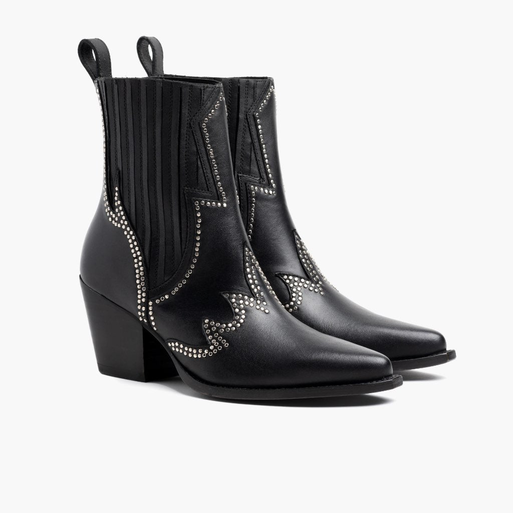 Black Full-Grain leather Boots - Montage cousu Goodyear & détail de l'embout avant