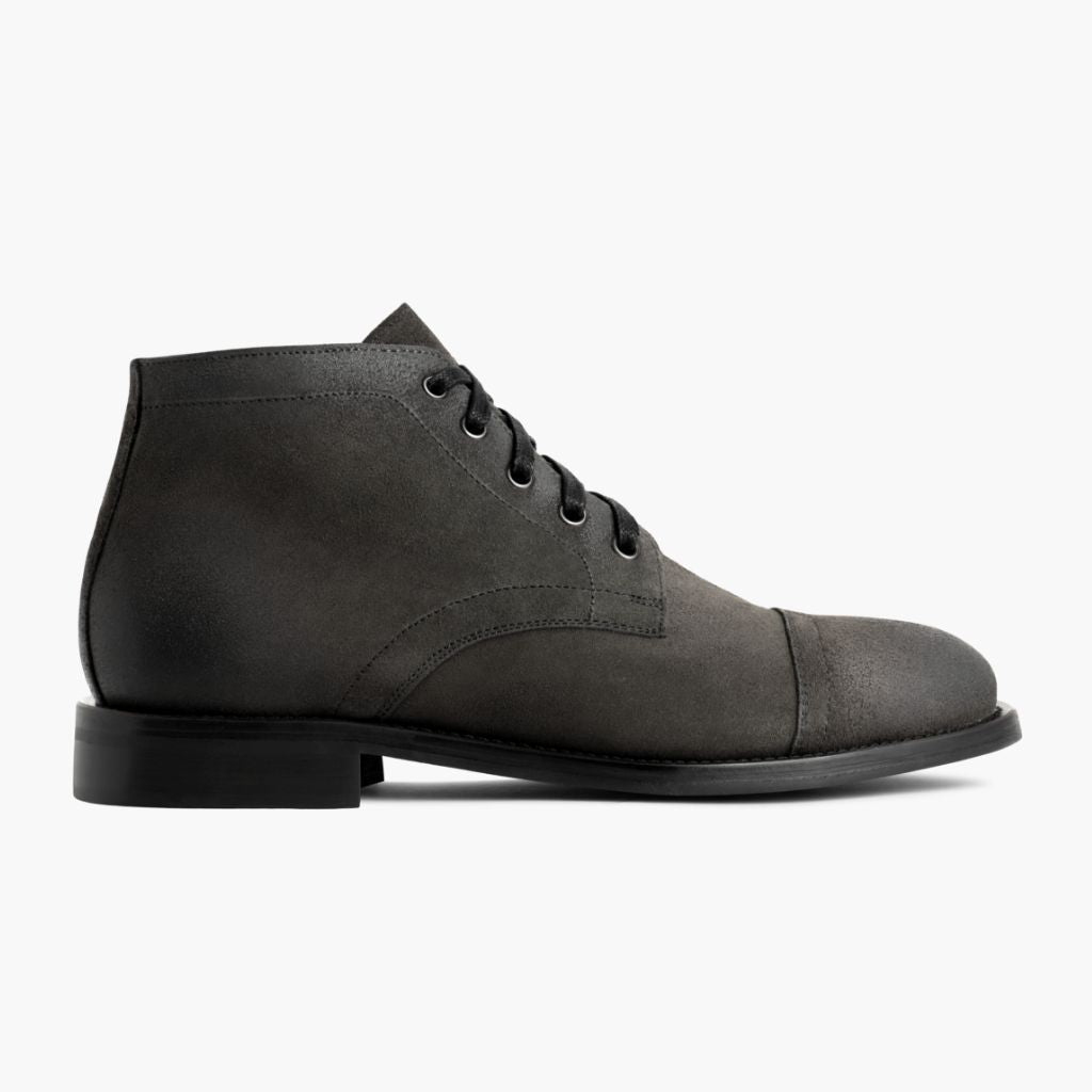 Grey Full-Grain leather Boots - Montage cousu Goodyear & détail de l'embout avant