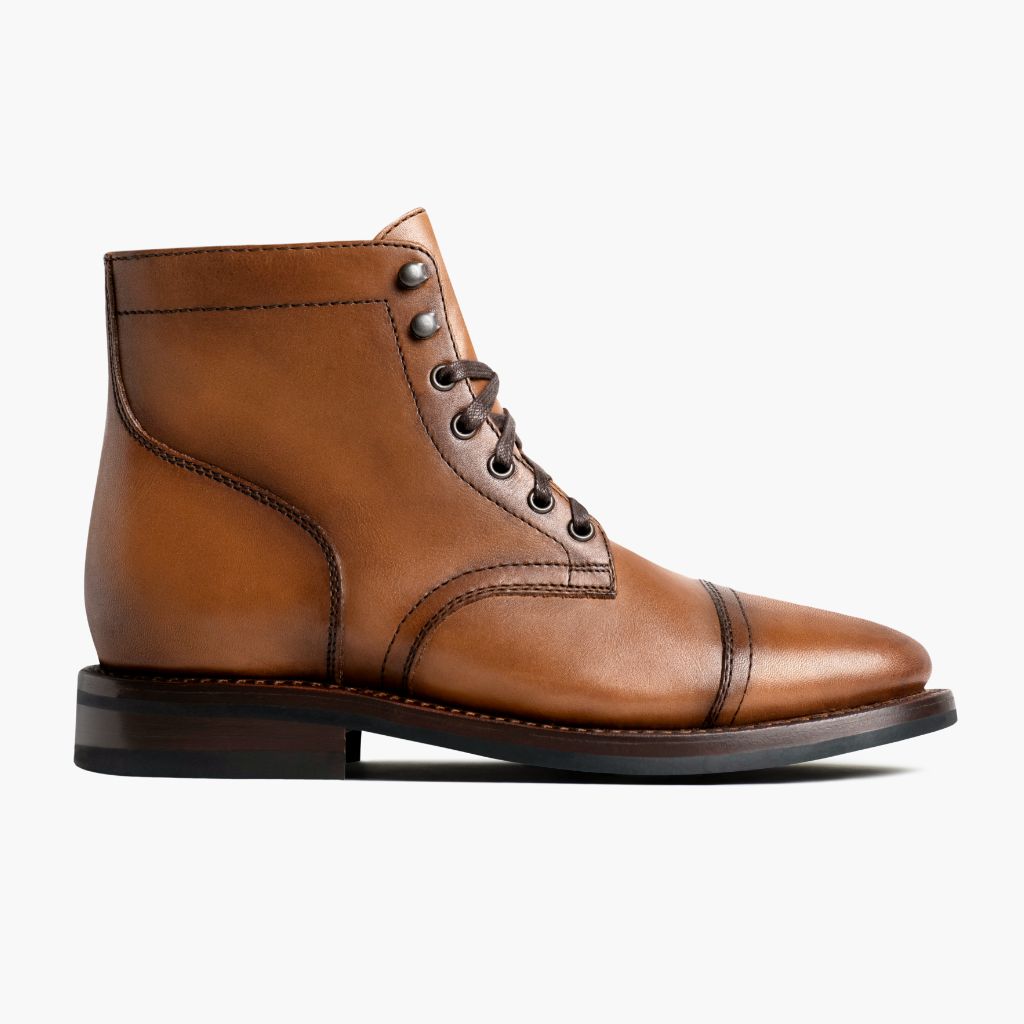 Classic Full-Grain leather Boots - Montage cousu Goodyear & détail de l'embout avant