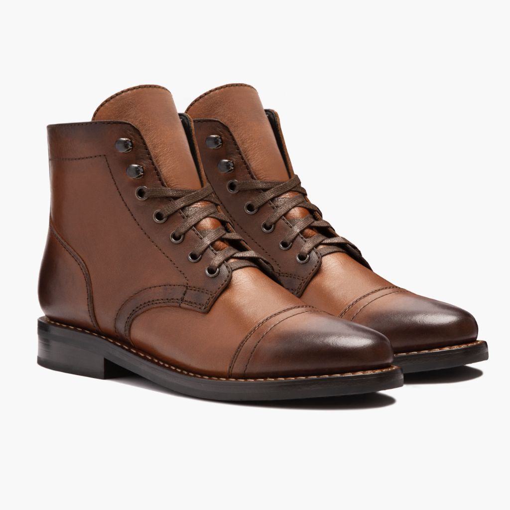 Classic Full-Grain leather Boots - Montage cousu Goodyear & détail de l'embout avant