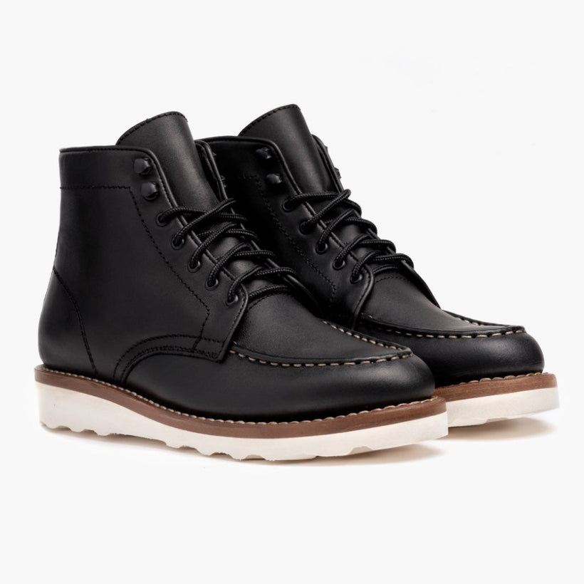 Diplomat Noir Leather Boots pour Femme