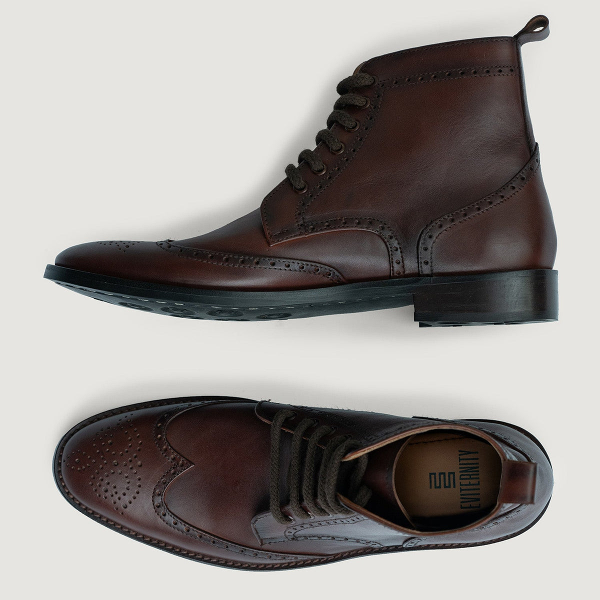 Duster Brogues Derby Marron Burnished Bottines en cuir - StudGuard pour Homme - Vue de profil mettant en valeur la coupe de manche ergonomique