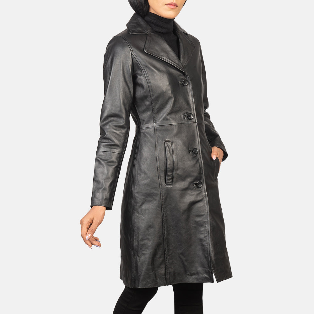 Vue détaillée of Notch &amp; Buttons Hardware on Women's Alexis Noir Single Breasted Manteau en Cuir pour Femme