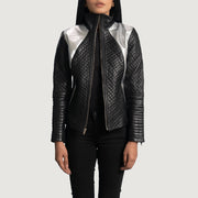 
Alia Metallic Noir Veste Motard en Cuir pour Femme in Black Sheepskin Leather - Vue de face & silhouette ajustée | Acheter en ligne