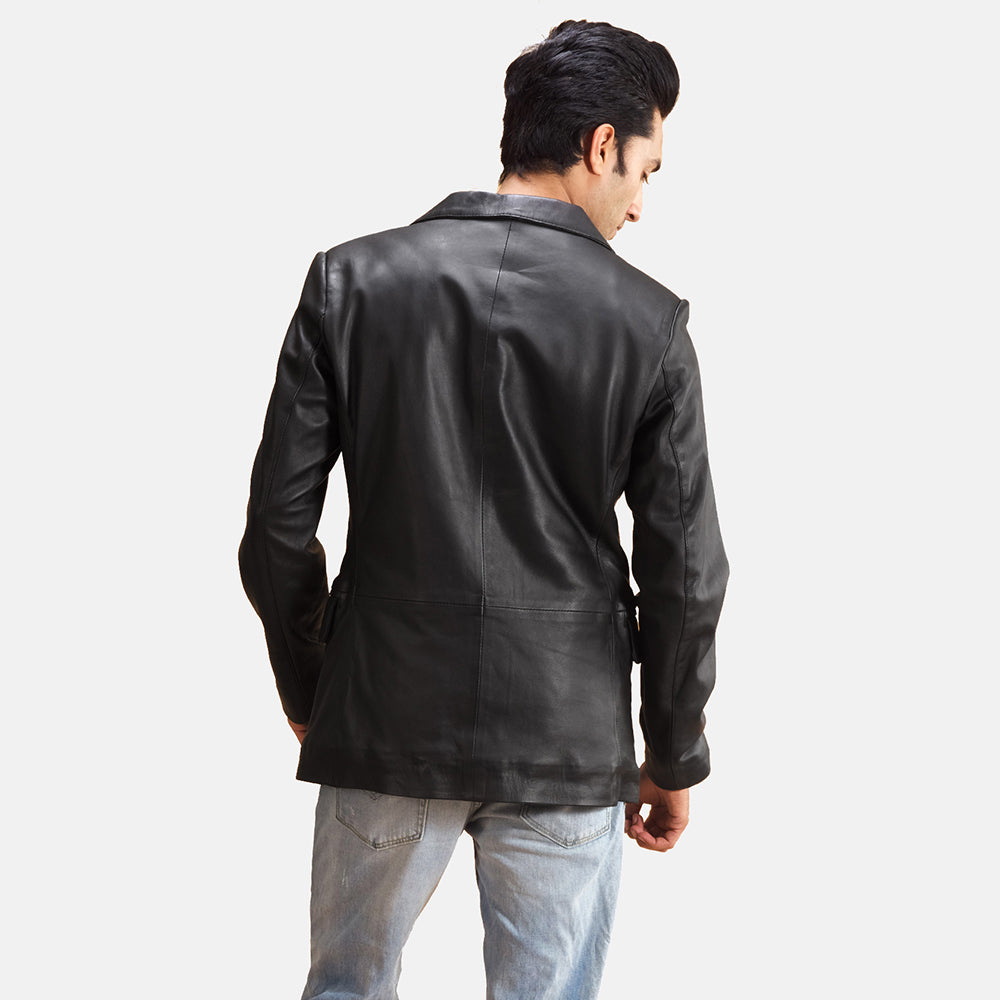 
Vue détaillée of Notch & Button Hardware on Alyson Noir Blazer en Cuir en Cuir pour Homme