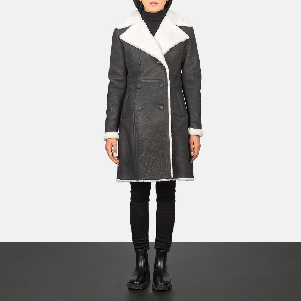 Women's Amie Black Double Breasted Shearling Coat in Black Sheepskin Snuffed - Vue de face &amp; silhouette ajustée | Acheter en ligne