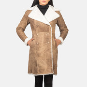 Women's Amie Distressed Brown Double Breasted Shearling Coat - Vue de profil avec coupe de manche ergonomique