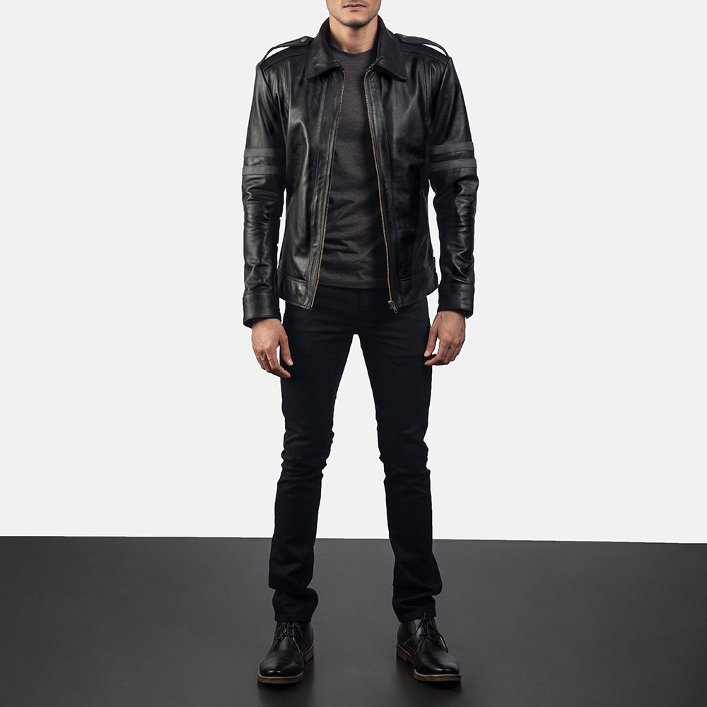
Armstrong Noir Veste Motard en Cuir pour Homme - Vue de profil mettant en valeur la coupe de manche ergonomique