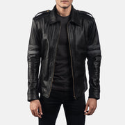 
Gros plan sur le col chemise et les zips métalliques de Armstrong Noir Veste Motard en Cuir pour Homme