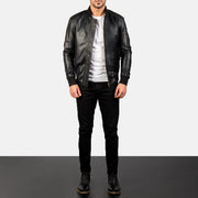 
Bomia Ma-1 Black Leather Bomber Jacket - Vue de profil mettant en valeur la coupe de manche ergonomique