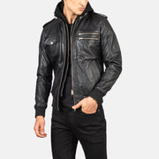 Vue intérieure Showing Quilted Polyester Lining &amp; Deux poches intérieures