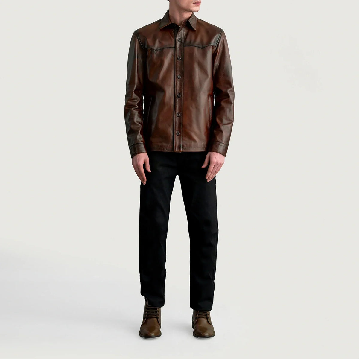 
Vue détaillée of Shirt & Buttons Hardware on Bronco Marron Vieilli Leather Shirt pour Homme