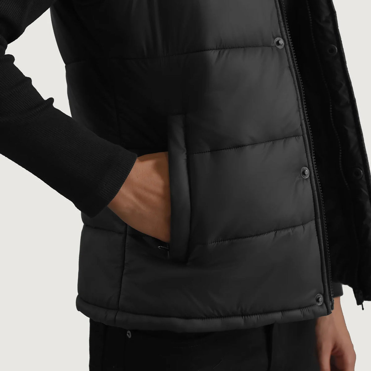 Vue intérieure Showing Quilted Viscose Lining &amp; Deux poches intérieures