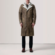
Distressed Brown Sheepskin Snuffed Aviator Jacket - Vue arrière montrant la carrure ajustée et l'ourlet net