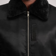 Vue intérieure Showing Quilted Polyester Lining &amp; Deux poches intérieures fonctionnelles