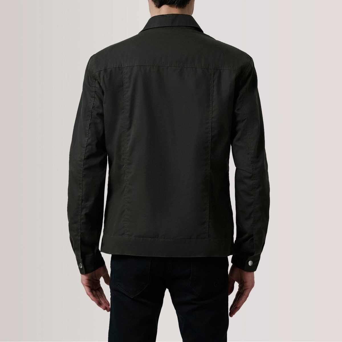 Vue détaillée of Classic Collar &amp; Snap Button Hardware on Colberto Olive Waxed Canvas Trucker Veste en Cuir pour Homme For Men