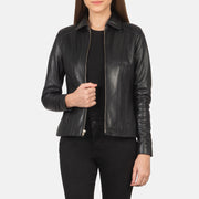 Women Colette Noir Veste en Cuir pour Femme in Black Sheepskin Leather - Vue de face &amp; silhouette ajustée | Acheter en ligne