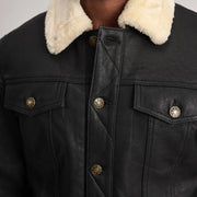Vue intérieure Showing Fully Faux Fur Lined &amp; Deux poches intérieures