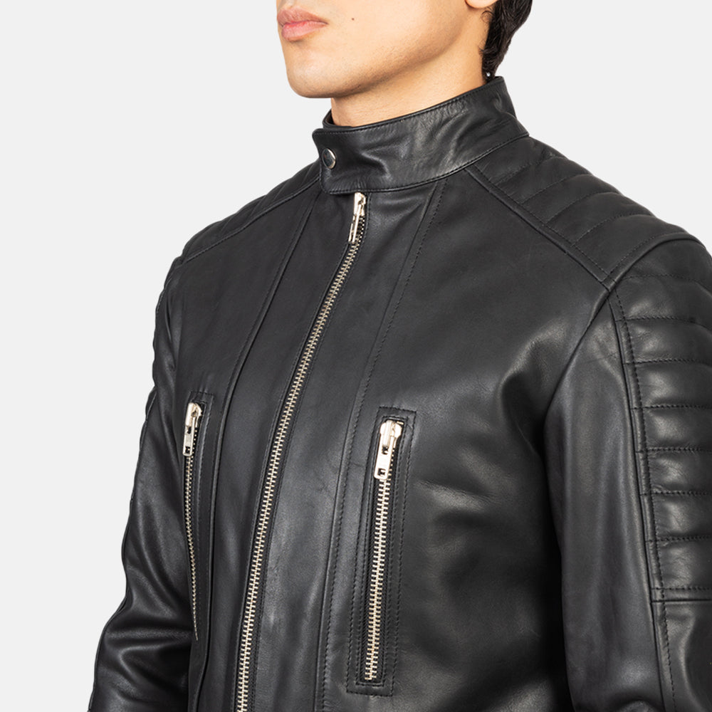 Vue intérieure Showing Quilted Polyester Lining &amp; Deux poches intérieures