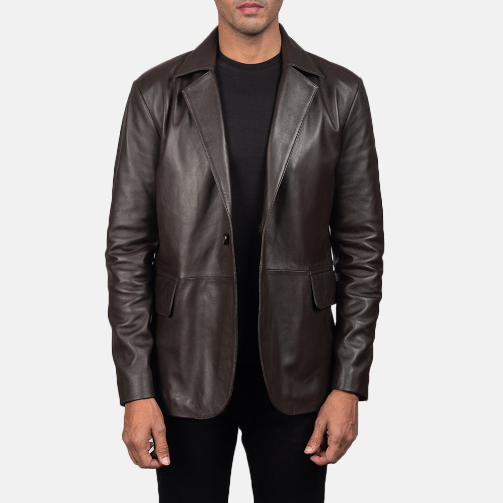 Vue détaillée of Notch &amp; Button Hardware on Daron Marron Blazer en Cuir en Cuir pour Homme