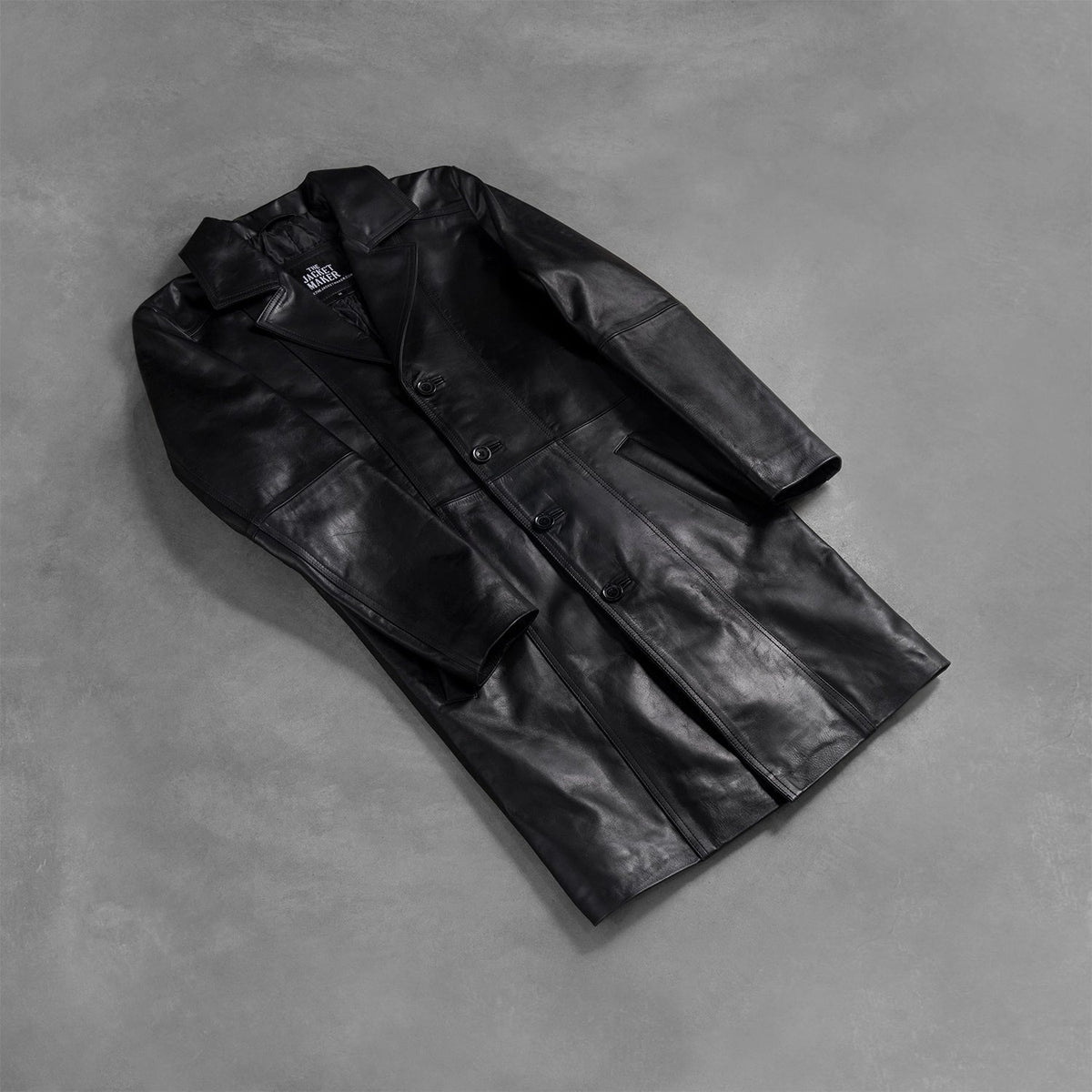 
Open hem & Hem Craftsmanship Construction Detail on Don Long Noir Manteau en Cuir pour Homme