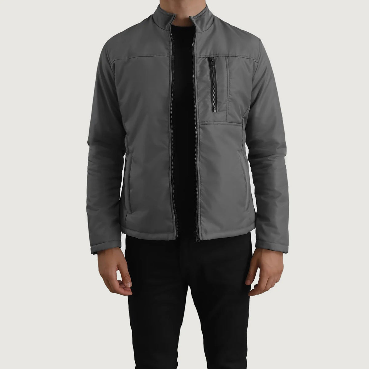 Elliot Gris Lightweight Veste en Cuir pour Homme in Grey Full-Grain Leather - Vue de face &amp; silhouette ajustée | Acheter en ligne