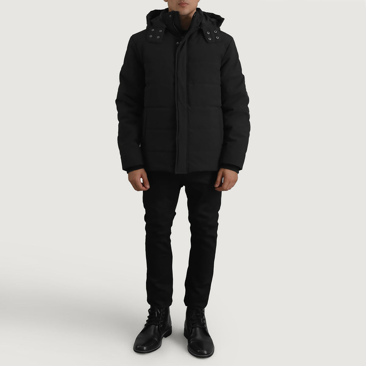 Vue détaillée of Classic Collar &amp; Zipper With Placket. Hardware on Exton Noir Hooded Down Puffer Veste en Cuir pour Homme