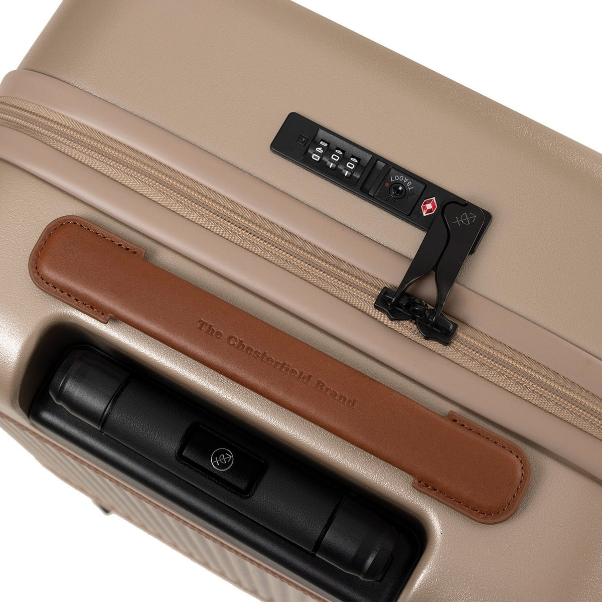 Tailored Rib Cuffs &amp; Hem Craftsmanship Construction Detail on Hand Luggage Suitcase Zuna pour Femme