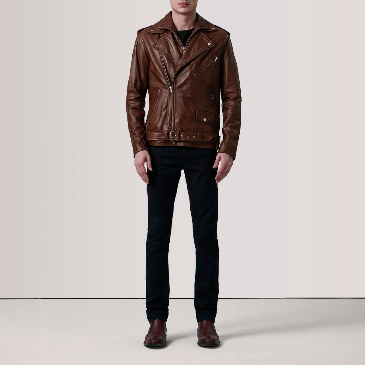 Distressed Brown Sheepskin Burnished Biker Jacket - Vue de dos avec coupe ajustée aux épaules &amp; ourlet soigné