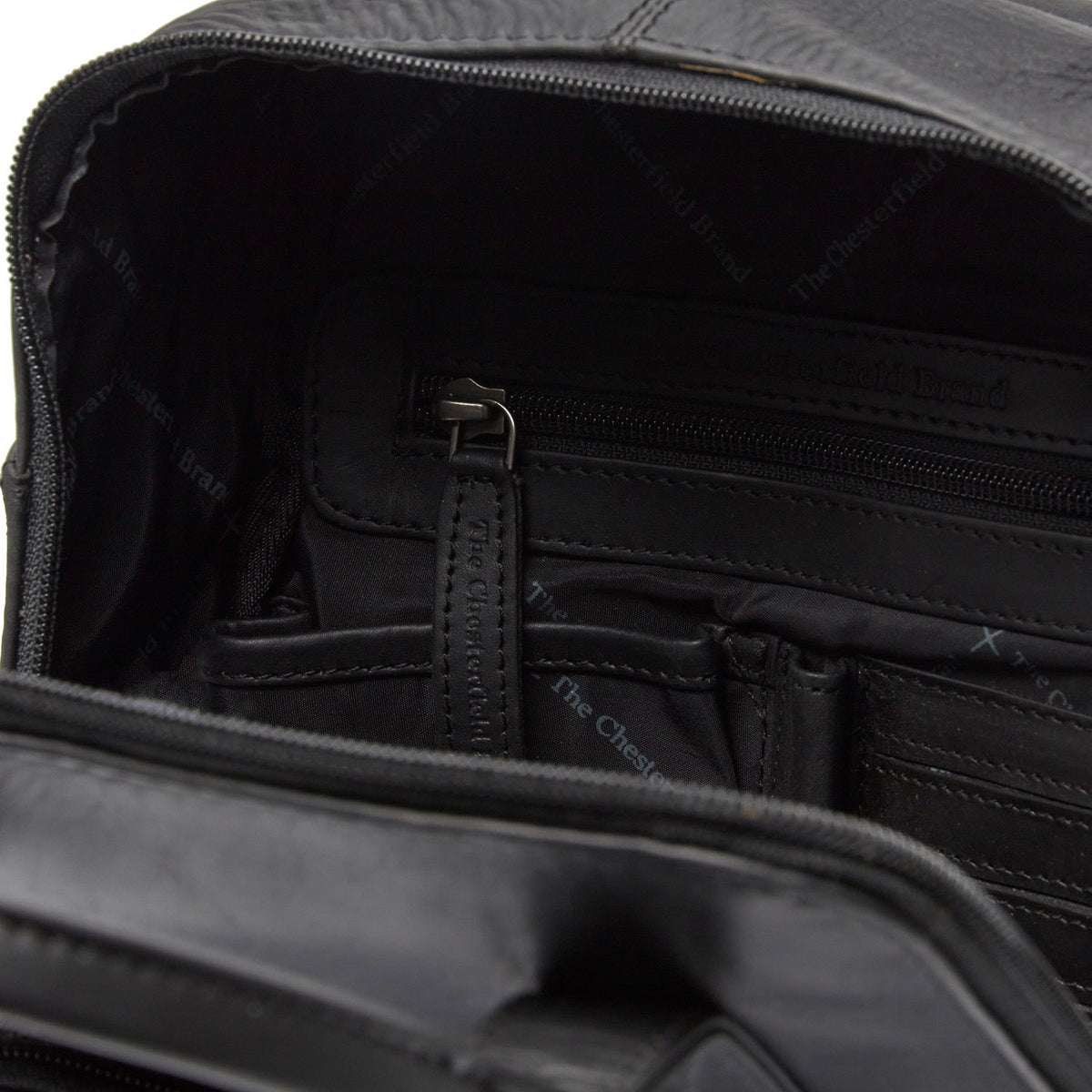 Bellary Full-Grain Leather Backpack pour Femme - Structured Side Profile Showing Gusset Depth &amp; Expansion Capacity