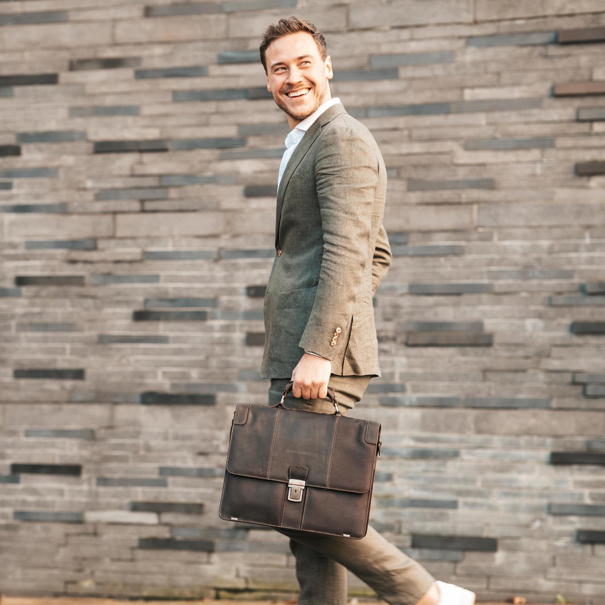 Everyday Carry Perspective Showing Ergonomic Grab Handle &amp; Strap Comfort