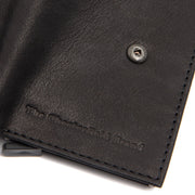 Solid Antique Brass Hardware &amp; Heavy-Duty Dual Zipper Detail on Torola Full-Grain Leather Card Holder pour Femme