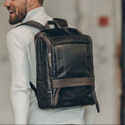 Rich Full-Grain Leather Laptop Backpack pour Homme – Vue produit alternative 2