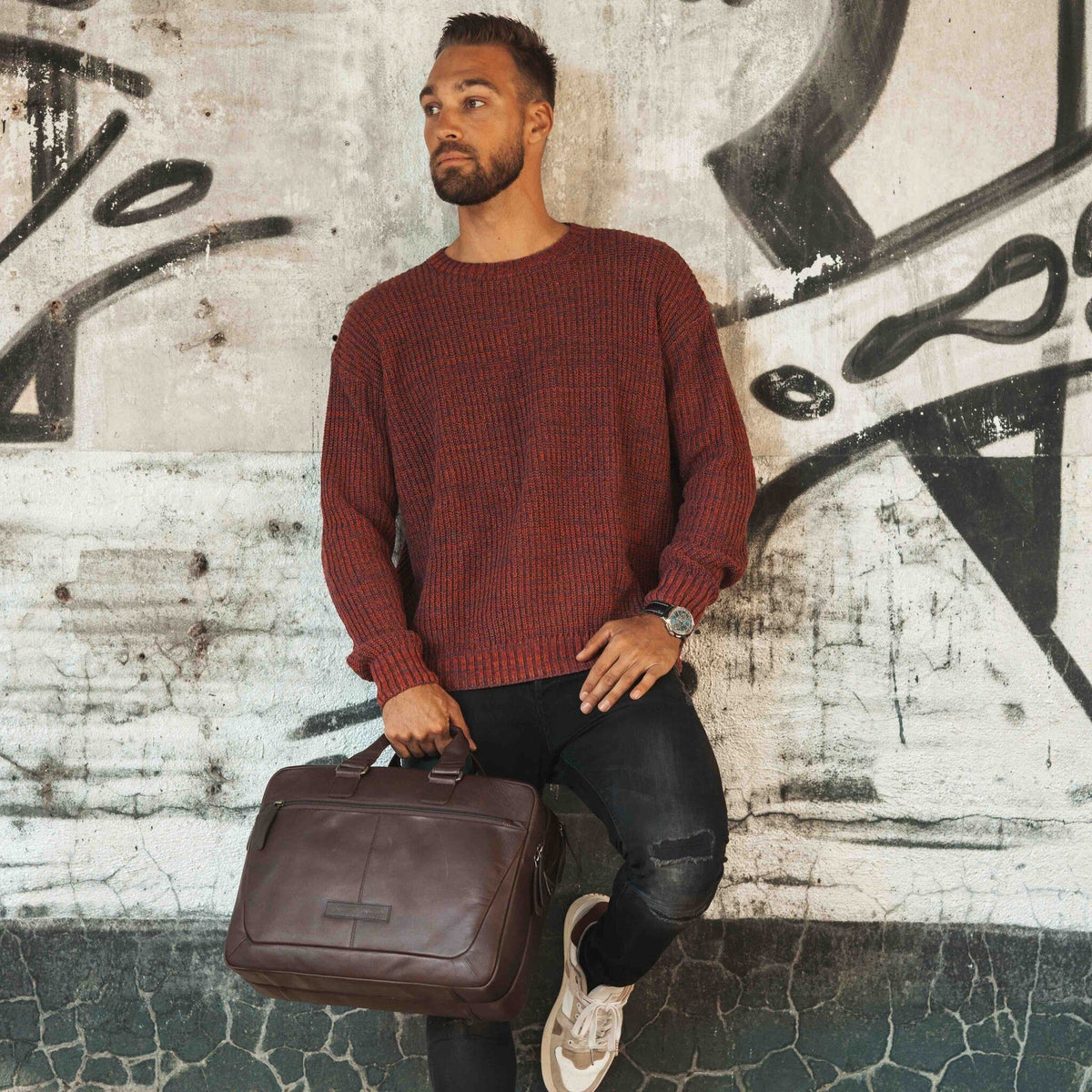 Seth Full-Grain Leather Laptop Bag pour Homme – Vue produit alternative 3
