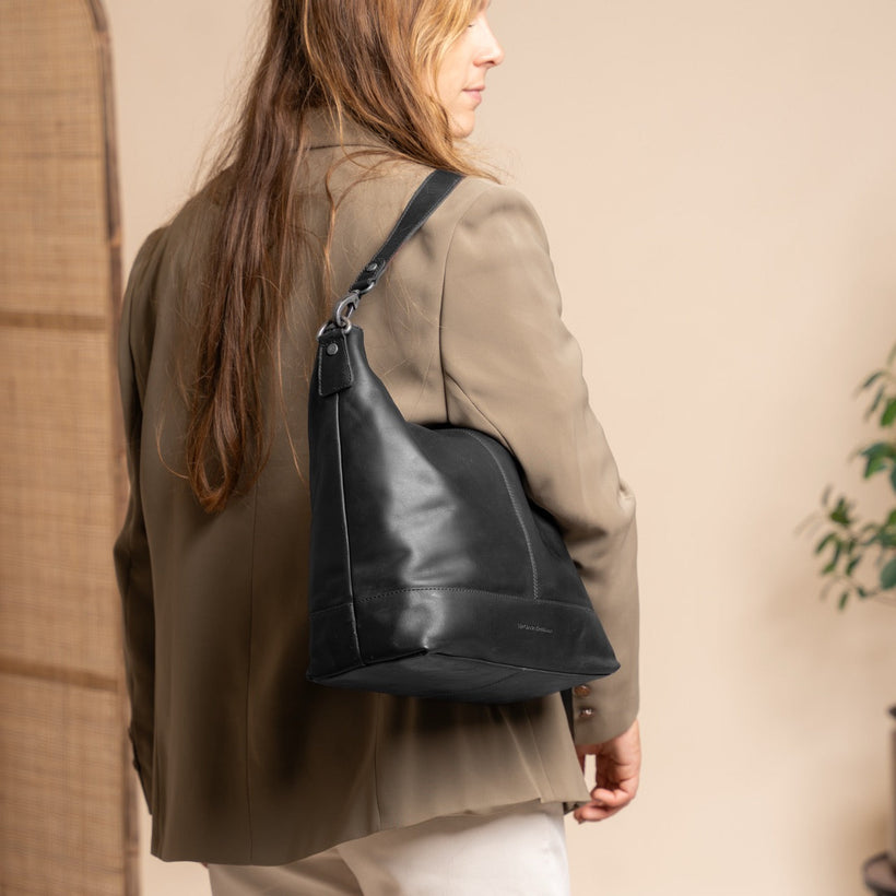 Amelia Full-Grain Leather Shoulder Bag pour Femme