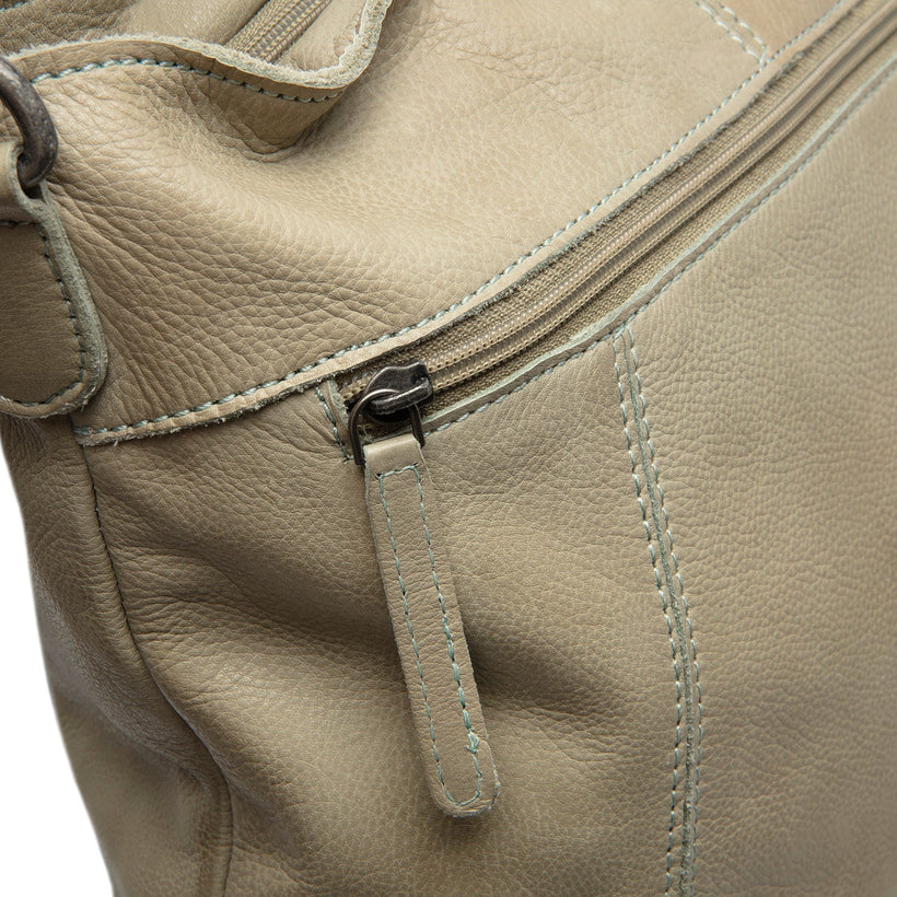 Sintra Full-Grain Leather Shoulder Bag pour Femme