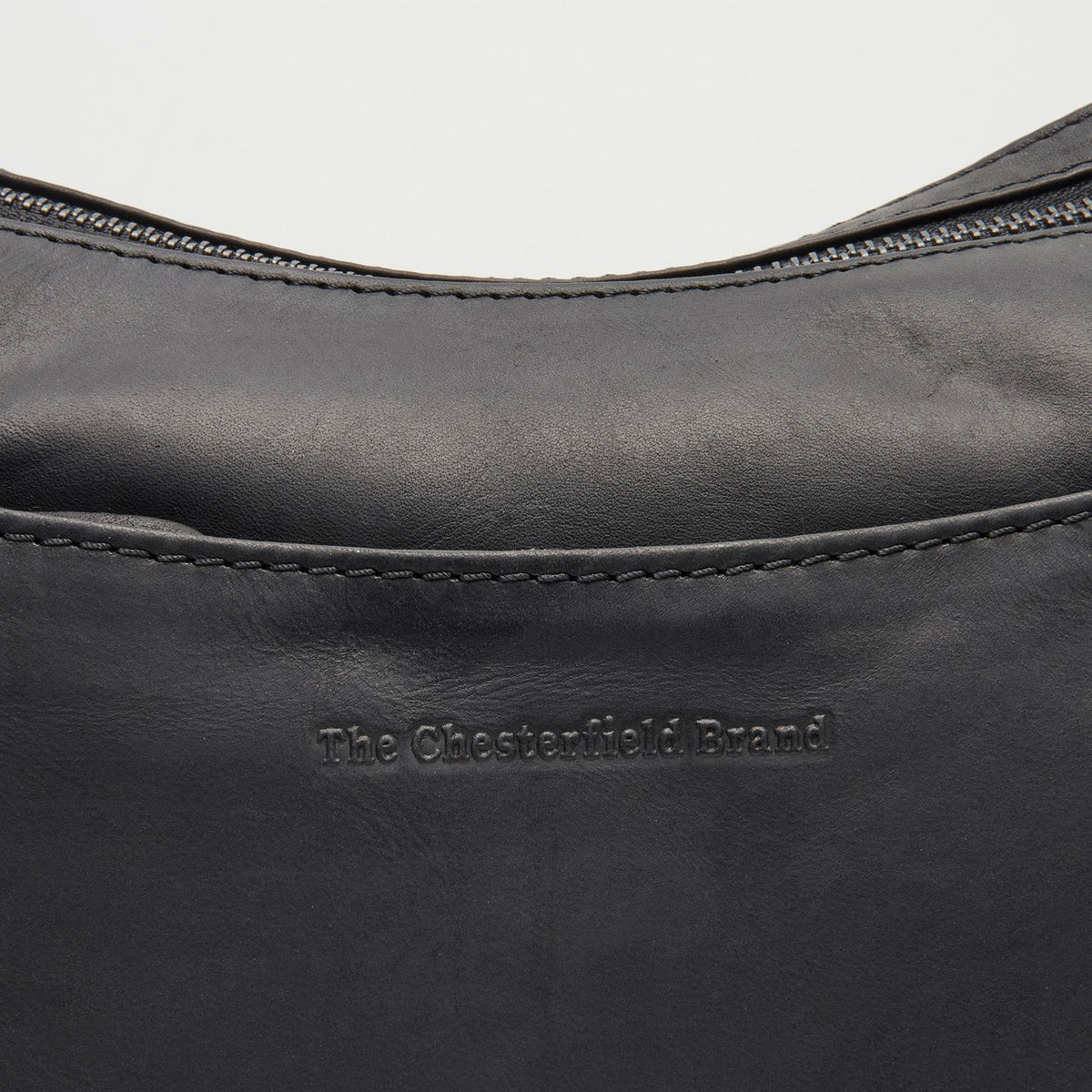
Classic 100% Full-Grain leather Bag - Perspective arrière montrant les bretelles en cuir renforcées