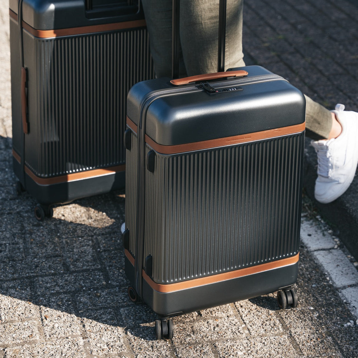 Medium Suitcase Zuna pour Femme – Vue produit alternative 3