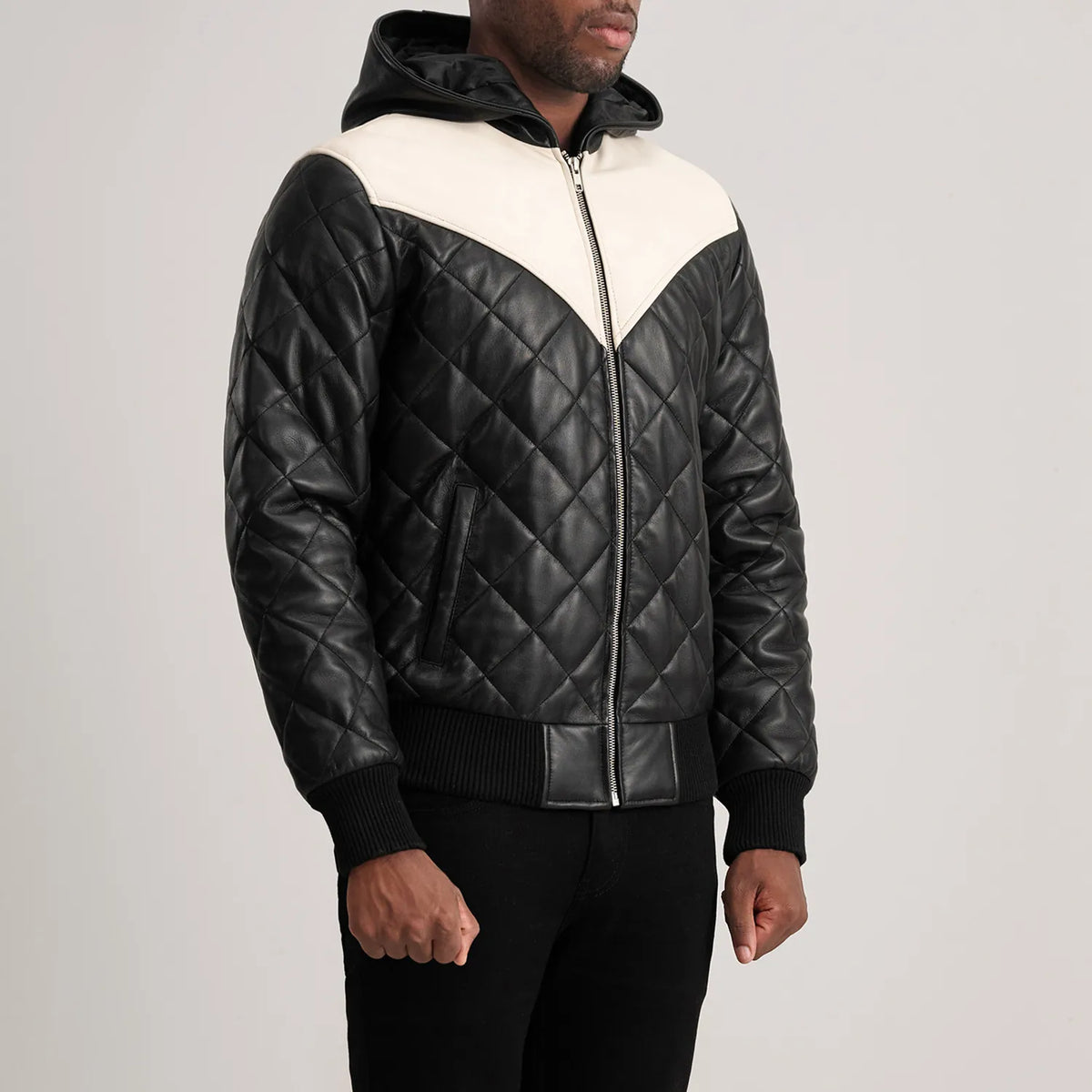Tan Brown Sheepskin Leather Bomber Jacket - Vue de dos avec coupe ajustée aux épaules &amp; ourlet soigné