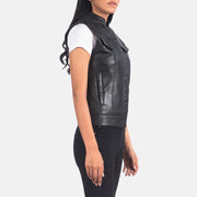 
Black Sheepskin Leather Biker Jacket - Vue arrière montrant la carrure ajustée et l'ourlet net