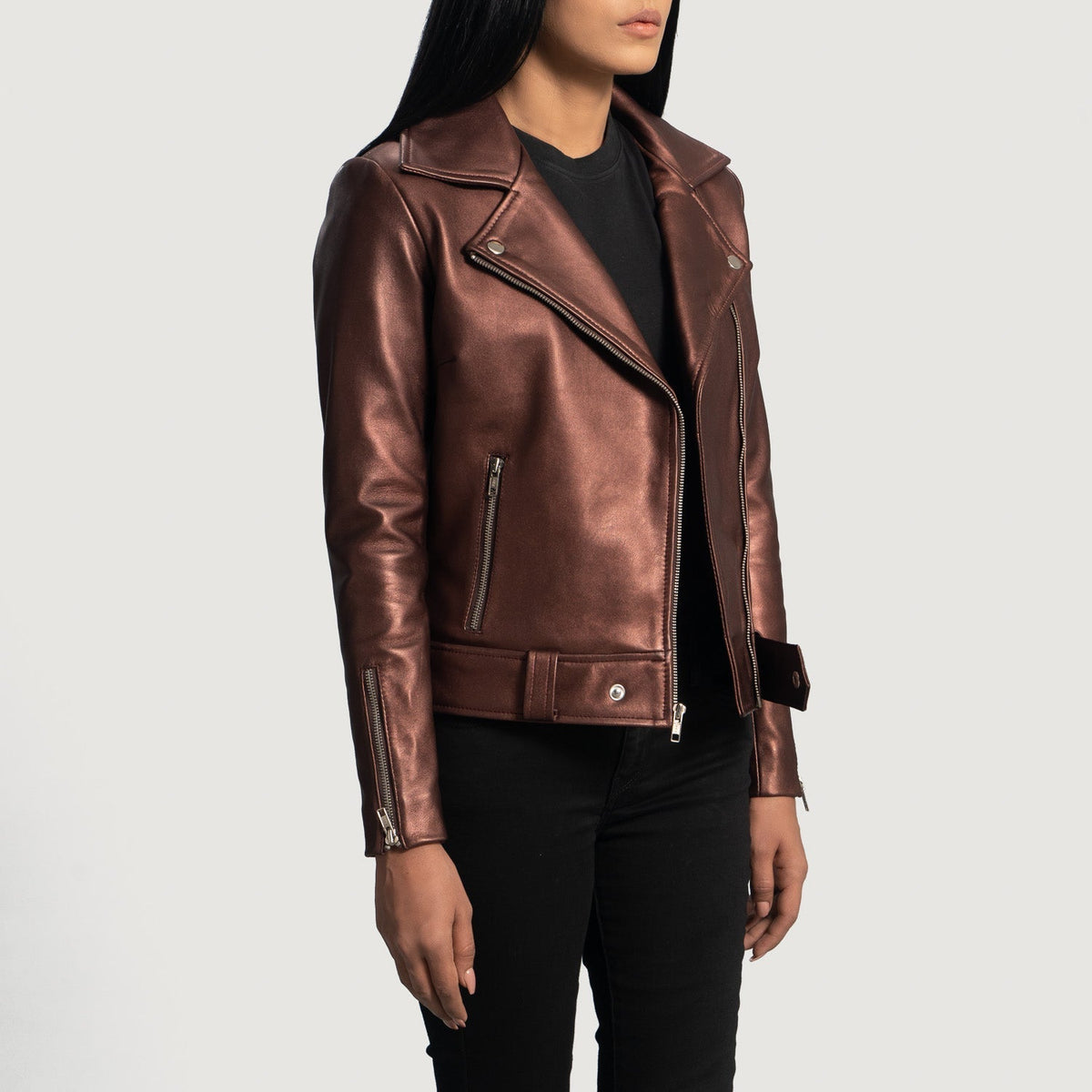 Maroon Sheepskin Leather Biker Jacket - Vue de dos avec coupe ajustée aux épaules &amp; ourlet soigné