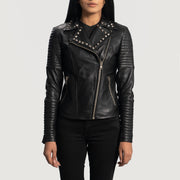 
Sally Mae Clouté Noir Veste Motard en Cuir pour Femme in Black Sheepskin Leather - Vue de face & silhouette ajustée | Acheter en ligne