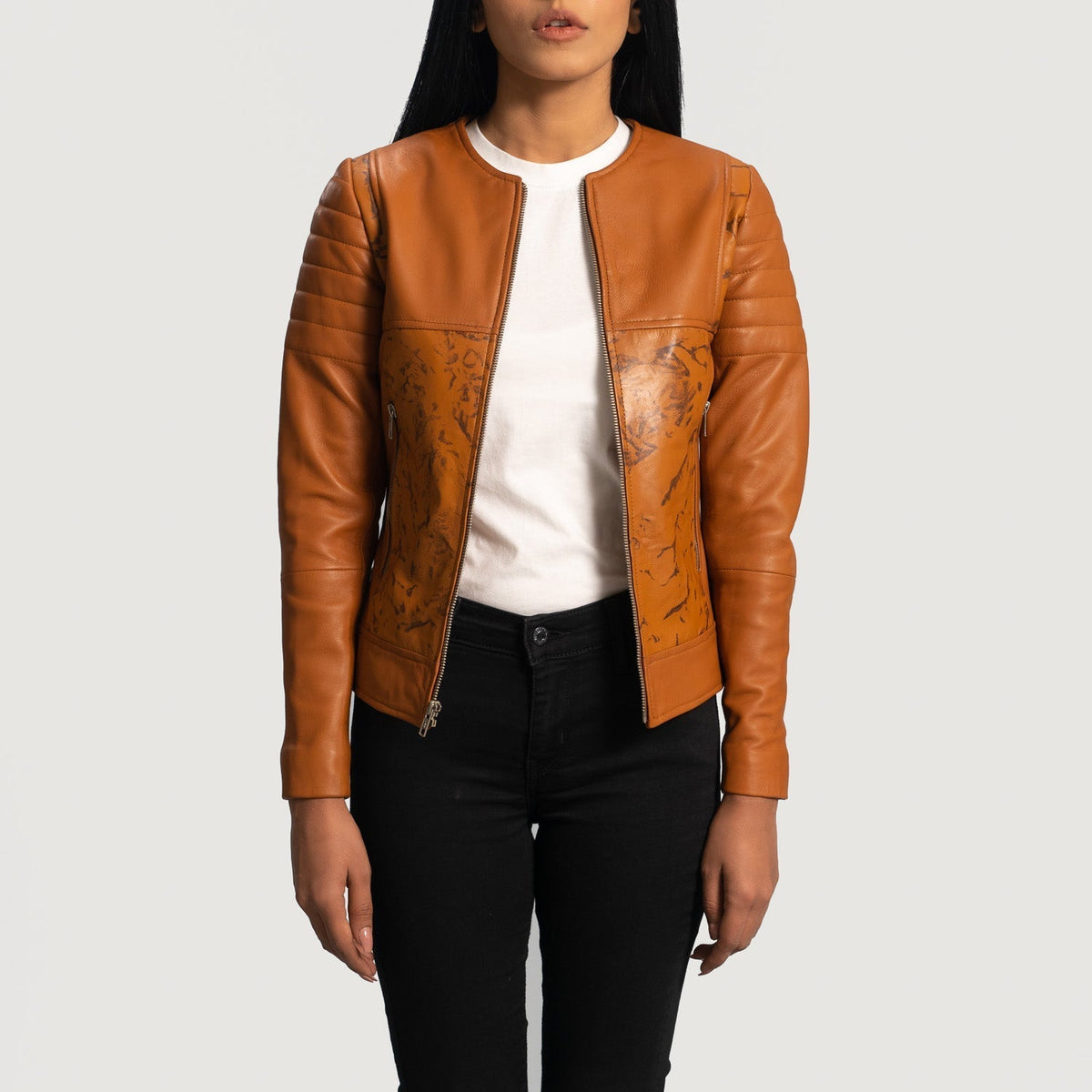Women's Sandy Camel Dye Veste Motard en Cuir pour Femme - Vue de profil avec coupe de manche ergonomique