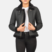 
Sherilyn B-3 Distressed Black Leather Bomber Jacket in Distressed Black Sheepskin Snuffed - Vue de face & silhouette ajustée | Acheter en ligne
