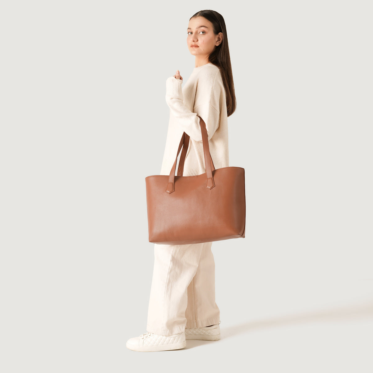 
The Bianca Sac cabas en cuir – alternate product view 2