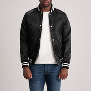 Xander Noir Varsity Veste en Cuir pour Homme - Vue de profil avec coupe de manche ergonomique